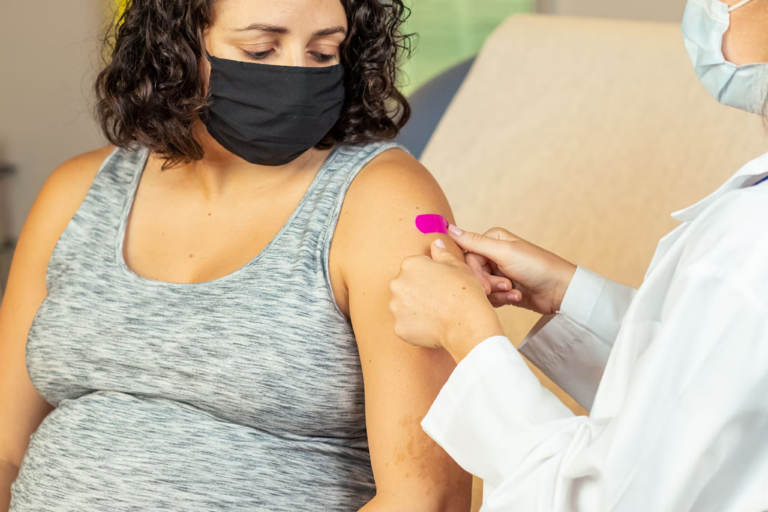 Se faire vacciner pendant la grossesse